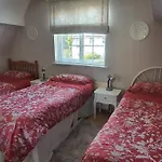 124 ,castlelawn Heights, Headford Road Homestay * 戈尔韦