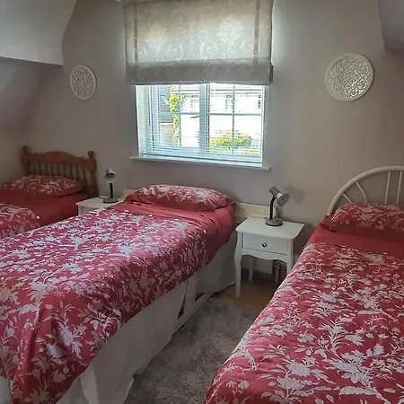 124 ,castlelawn Heights, Headford Road Homestay * Galway