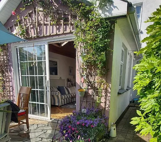 124 ,castlelawn Heights, Headford Road Homestay Galway
