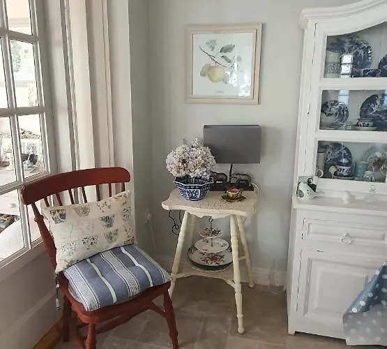 Ubytování v soukromí 124 ,castlelawn Heights, Headford Road Homestay *