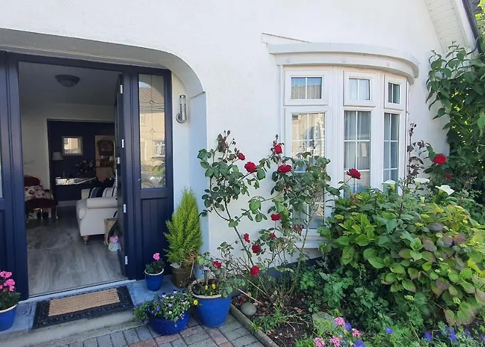 Ubytování v soukromí 124 ,castlelawn Heights, Headford Road Homestay *